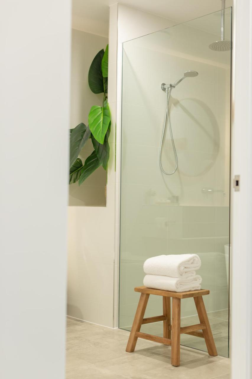 Astina Suites, Forster Extérieur photo